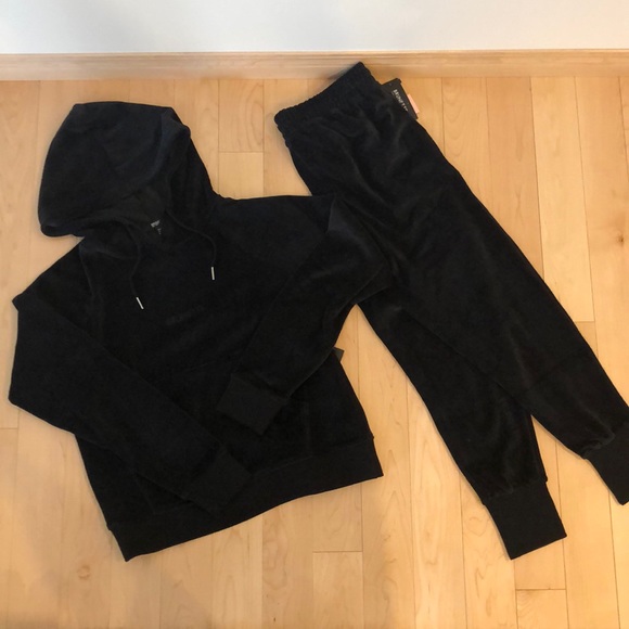 BRUNETTE-JUMP SUIT velvet hoodie&pants xs/s
